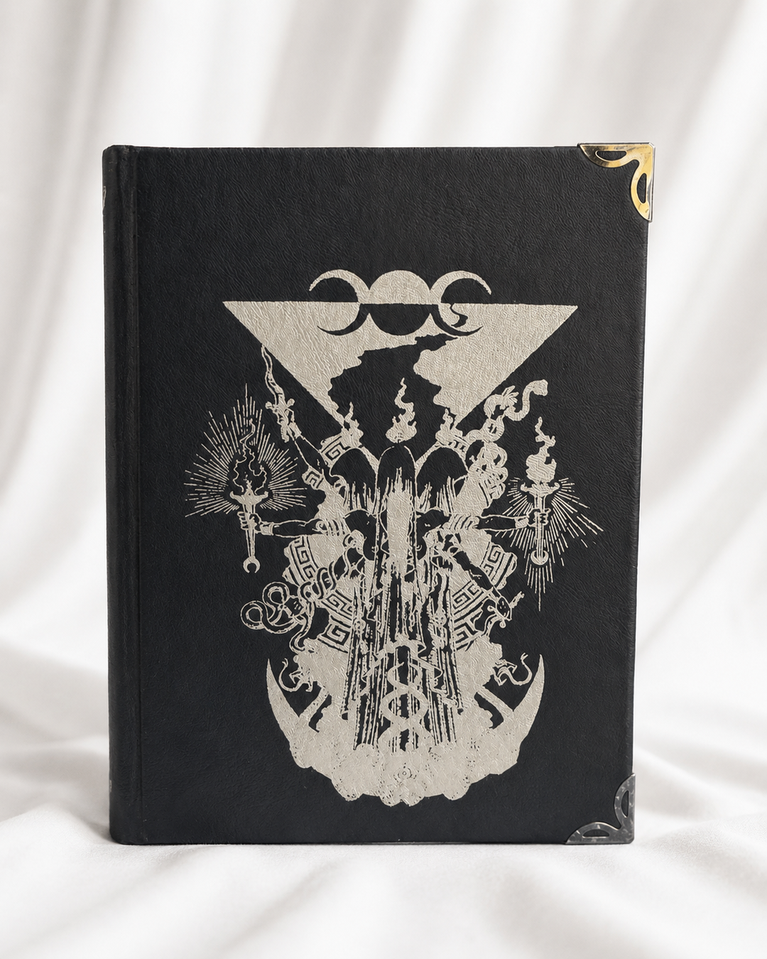 Noxobnia: Feminine Deities in Left Hand Path